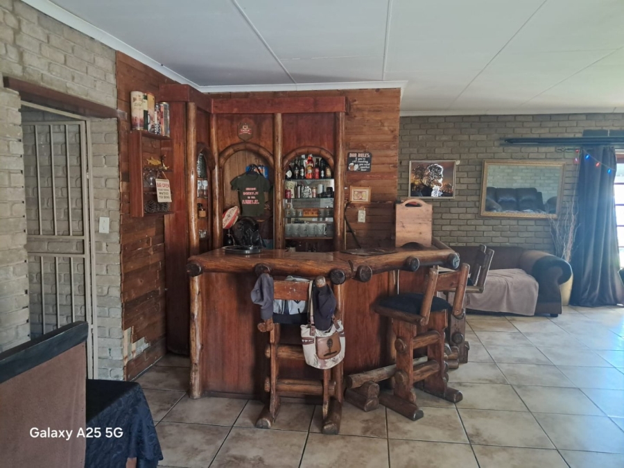 3 Bedroom Property for Sale in Oos Einde North West